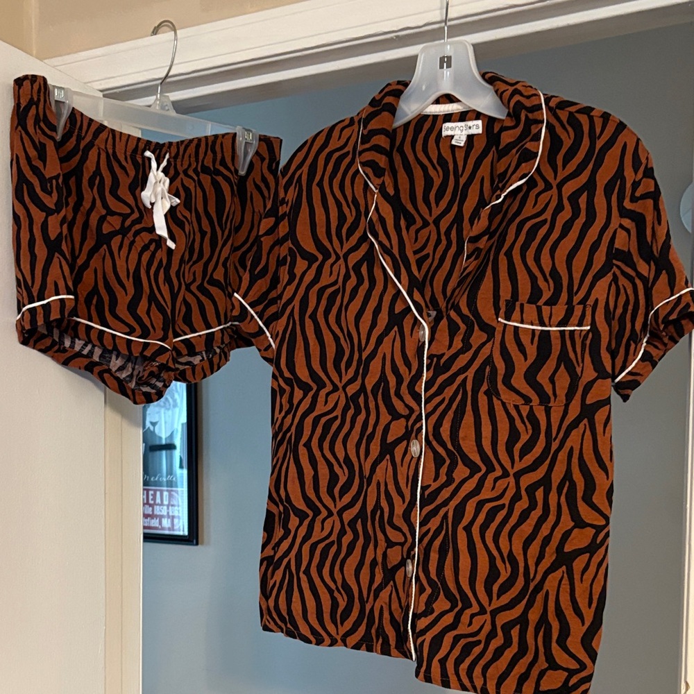 Tiger stripe pajama set